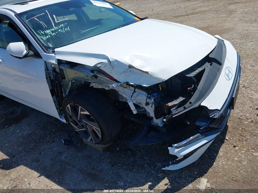 2024 Hyundai Elantra VIN KMHLN4DJ5RU094953 IAAI salvage auction — RIGHT FRONT, Salvage Title, sold $5,675 on 2026-07-16 (photo 6)