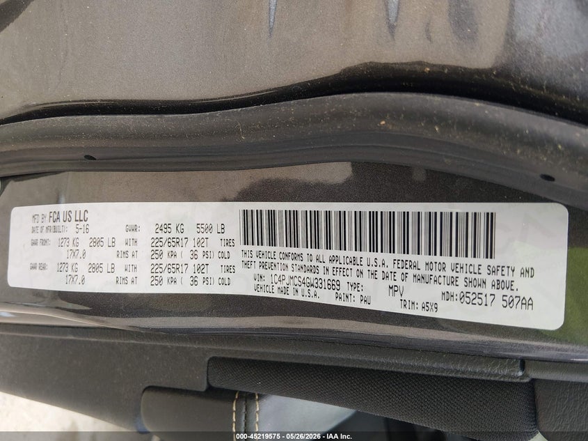 2016 Jeep Cherokee VIN 1C4PJMCS4GW331669 IAAI salvage auction — NORMAL WEAR, Salvage Title, sold $2,125 on 2026-09-10 (photo 9)