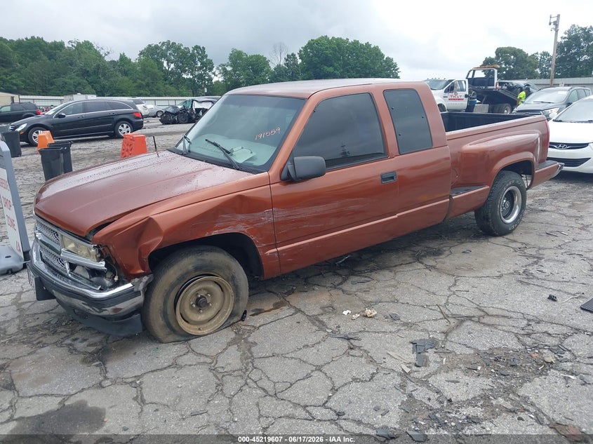 1998 Chevrolet C1500 VIN 2GCEC19R5W1191559 IAAI salvage auction — FRONT END, Salvage (Georgia), sold $950 on 2026-07-23 (photo 2)