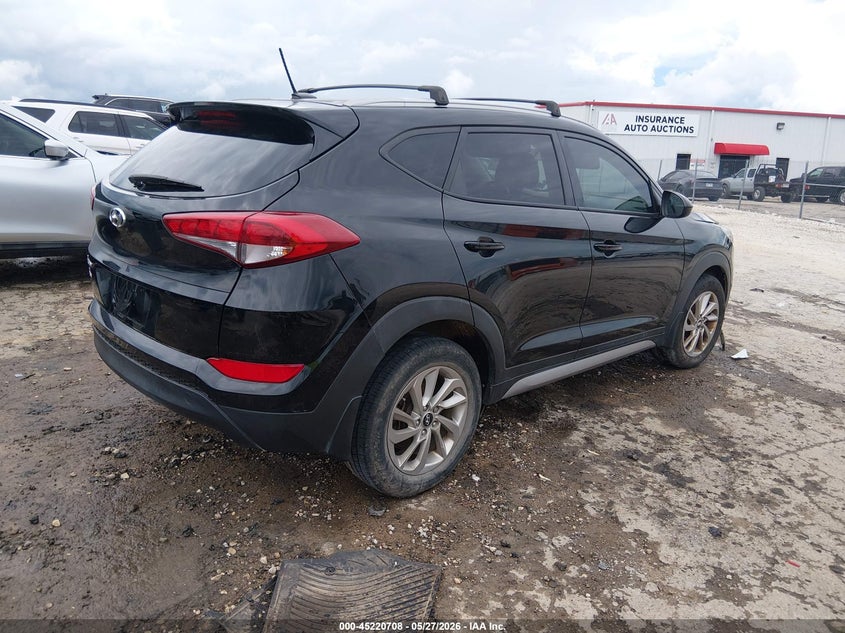 2017 Hyundai Tucson VIN KM8J33A40HU348993 IAAI salvage auction — FRONT END, Salvage Title, sold $2,300 on 2026-07-23 (photo 4)