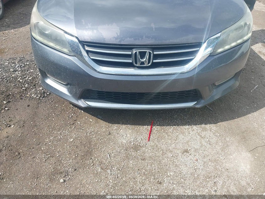 2013 Honda Accord VIN 1HGCR3F80DA007906 IAAI salvage auction — NORMAL WEAR, Salvage Title, sold $2,550 on 2026-08-03 (photo 6)
