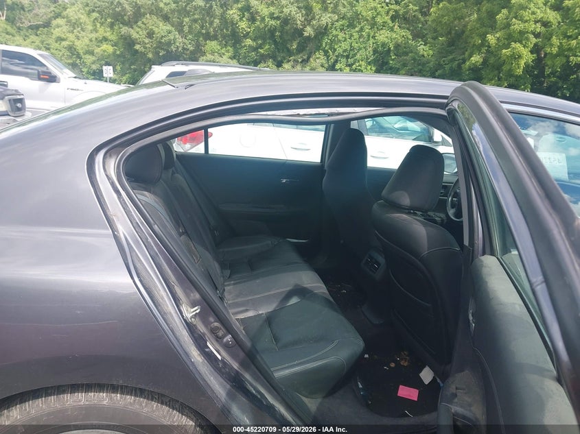 2013 Honda Accord VIN 1HGCR3F80DA007906 IAAI salvage auction — NORMAL WEAR, Salvage Title, sold $2,550 on 2026-08-03 (photo 8)
