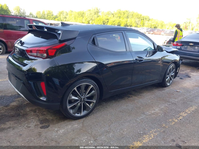2020 Hyundai Veloster VIN KMHTG6AF2LU028423 IAAI salvage auction — FRONT END, Clear (Michigan), sold $1,150 on 2026-07-27 (photo 4)