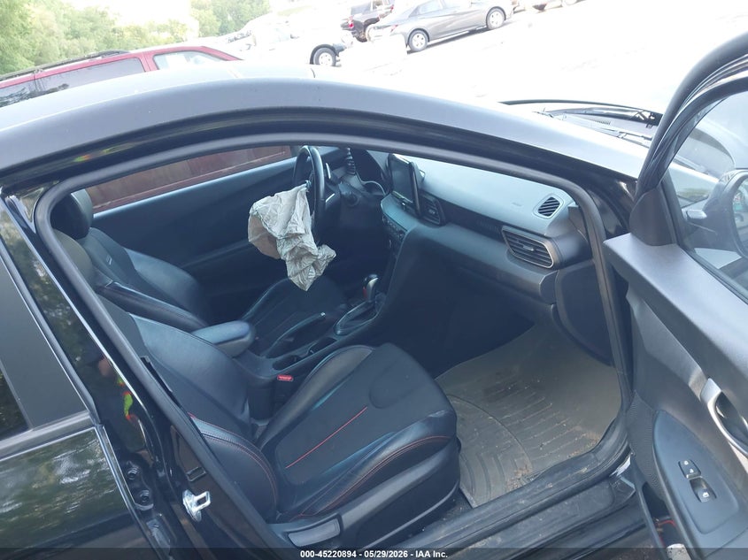 2020 Hyundai Veloster VIN KMHTG6AF2LU028423 IAAI salvage auction — FRONT END, Clear (Michigan), sold $1,150 on 2026-07-27 (photo 5)