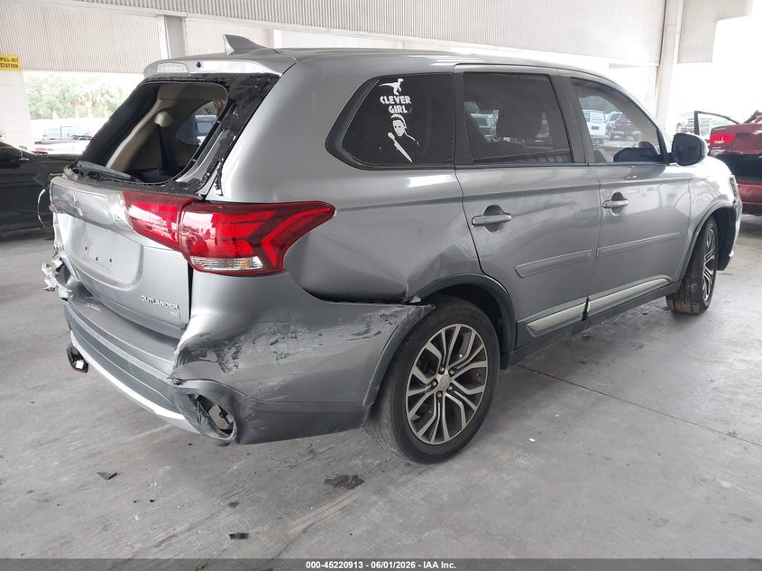 2017 Mitsubishi Outlander VIN JA4AD3A39HZ005668 IAAI salvage auction — LEFT & RIGHT, Rebuildable (Florida), sold $50 on 2026-07-29 (photo 4)