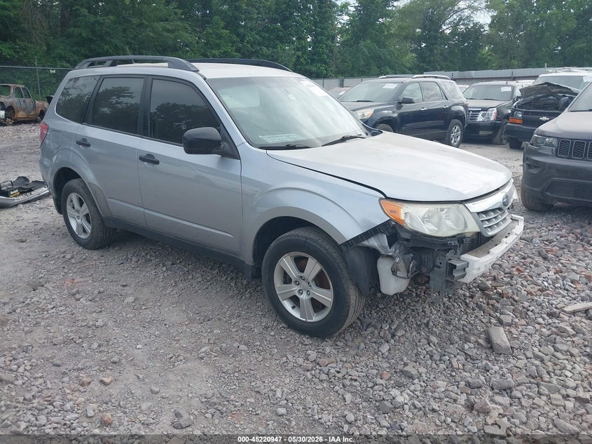 2013 Subaru Forester VIN JF2SHABCXDH402423 IAAI salvage auction — NORMAL WEAR, Clear (Illinois), sold $450 on 2026-07-13 (photo 1)