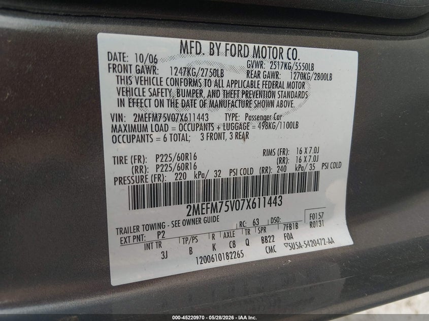 2007 Mercury Grand marquis VIN 2MEFM75V07X611443 IAAI salvage auction — ENGINE BURN, Salvage (Missouri), sold $250 on 2026-07-09 (photo 9)