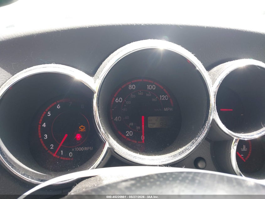2004 Pontiac Vibe VIN 5Y2SL62854Z411210 IAAI salvage auction — FRONT END, Salvage (Georgia), sold $350 on 2026-07-17 (photo 7)