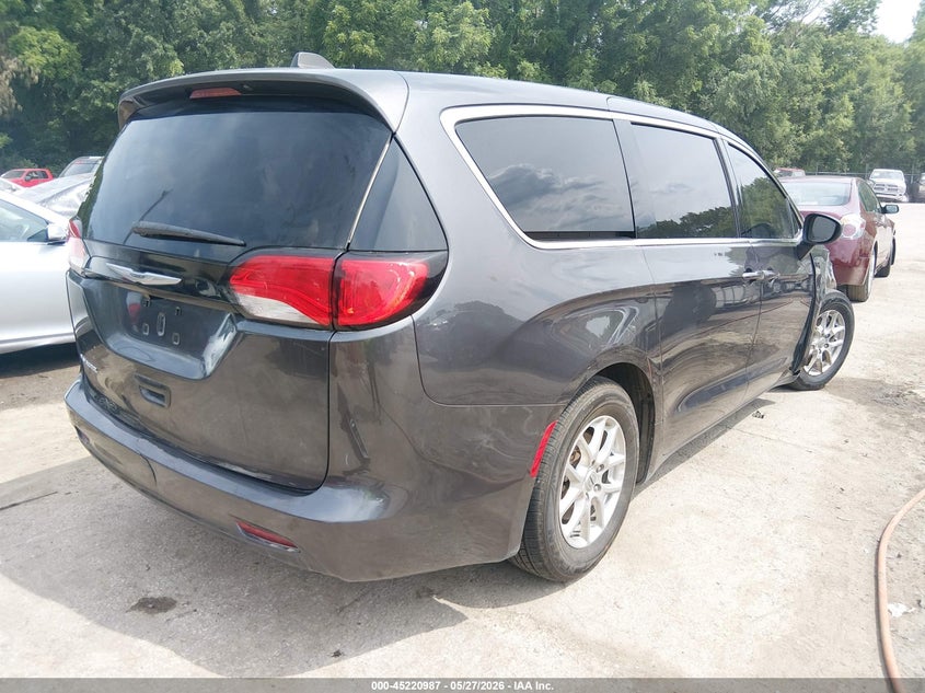 2023 Chrysler Voyager VIN 2C4RC1CGXPR525743 IAAI salvage auction — RIGHT FRONT, Salvage (Missouri), sold $25 on 2026-09-09 (photo 4)