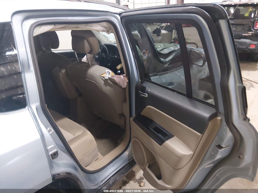 2014 Jeep Compass VIN 1C4NJCBA2ED511199 IAAI salvage auction — ROLLOVER, Salvage (Idaho), sold $75 on 2026-07-10 (photo 8)