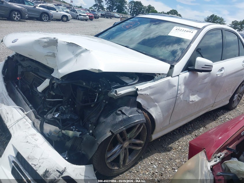 2013 Mercedes-benz C-klasse VIN WDDGF4HB3DR291756 IAAI salvage auction — LEFT SIDE, Salvage Title, sold $975 on 2026-07-22 (photo 6)