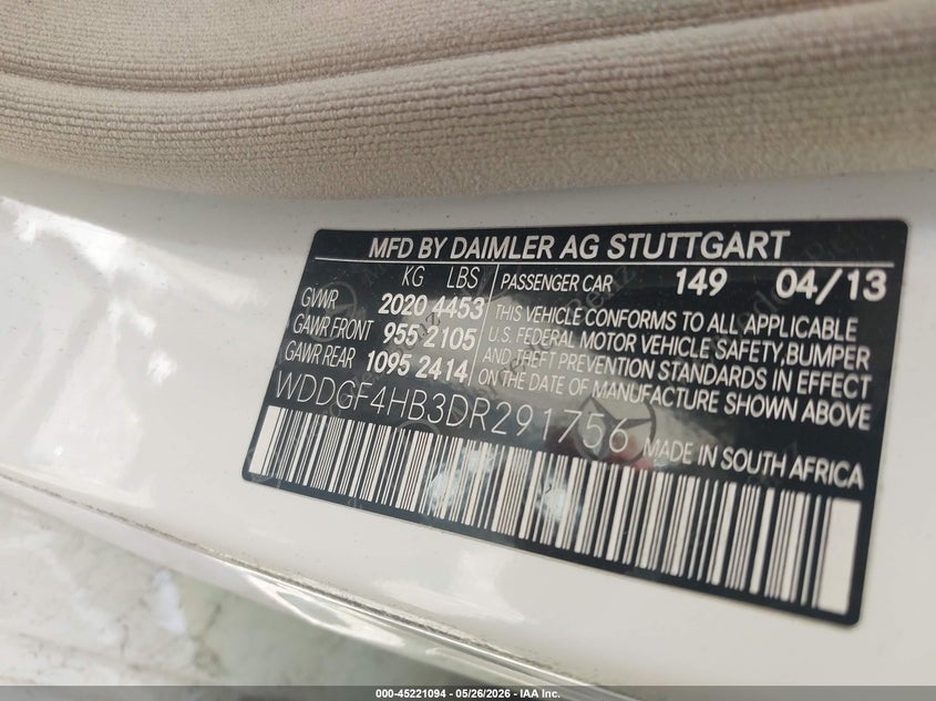 2013 Mercedes-benz C-klasse VIN WDDGF4HB3DR291756 IAAI salvage auction — LEFT SIDE, Salvage Title, sold $975 on 2026-07-22 (photo 9)