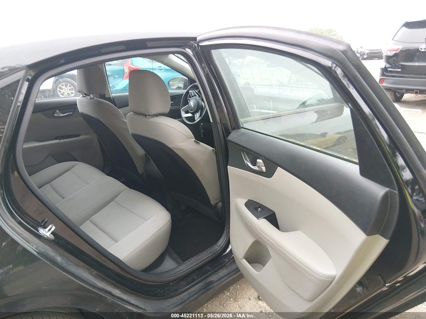 2020 Kia Forte VIN 3KPF24AD3LE247361 IAAI salvage auction — FRONT & REAR, Salvage Title, sold $2,150 on 2026-07-09 (photo 8)