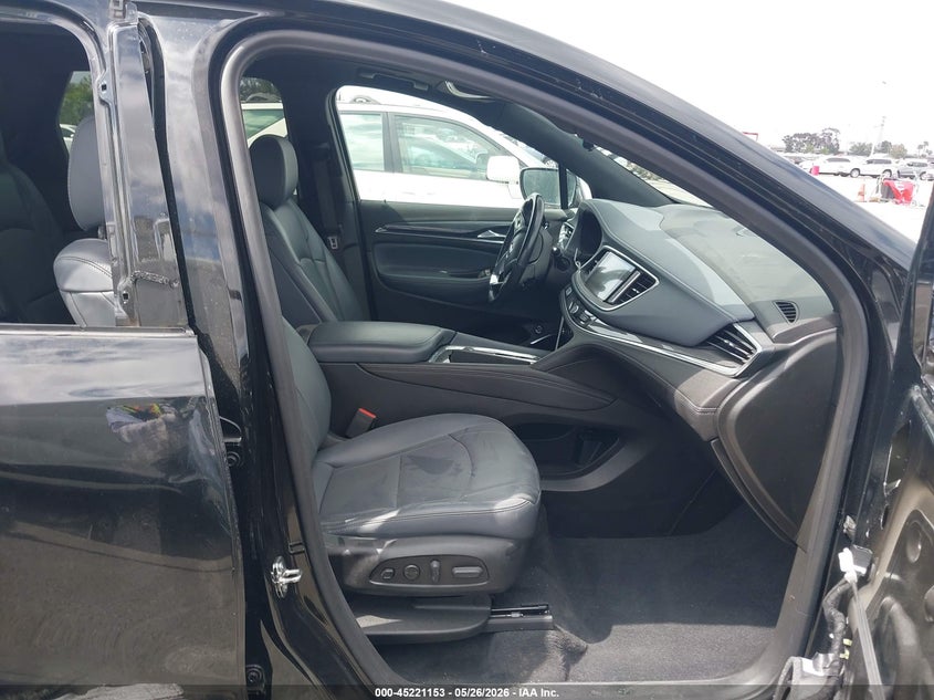 2024 Buick Enclave VIN 5GAEVBKW5RJ102603 IAAI salvage auction — SIDE, Salvage Title, sold $6,500 on 2026-07-11 (photo 5)