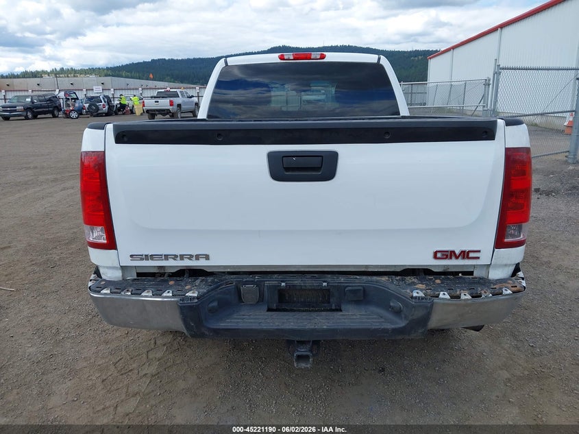 2013 Gmc SIERRA VIN 1GTR2UEA2DZ404283 IAAI salvage auction — REAR END, Salvage Title, sold $4,100 on 2026-07-11 (photo 6)