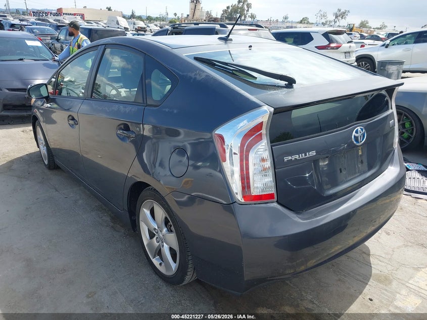 2013 Toyota Prius VIN JTDKN3DU6D5556881 IAAI salvage auction — UNDERCARRIAGE, Salvage Title, sold $3,250 on 2026-07-15 (photo 3)