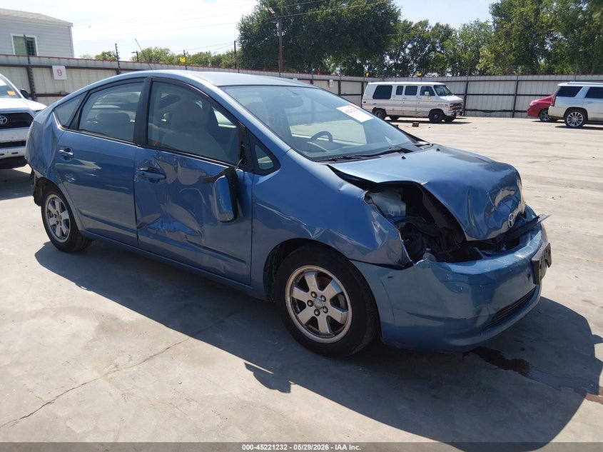 2005 Toyota Prius VIN JTDKB22U557043018 IAAI salvage auction — FRONT & REAR, Salvage (Texas), sold $225 on 2026-07-07 (photo 1)
