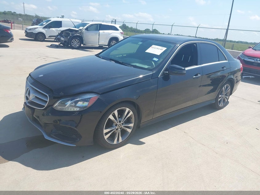 2015 Mercedes-benz E-klasse VIN WDDHF5KB7FB106977 IAAI salvage auction — HAIL, Original (Texas), sold $4,300 on 2026-07-17 (photo 2)