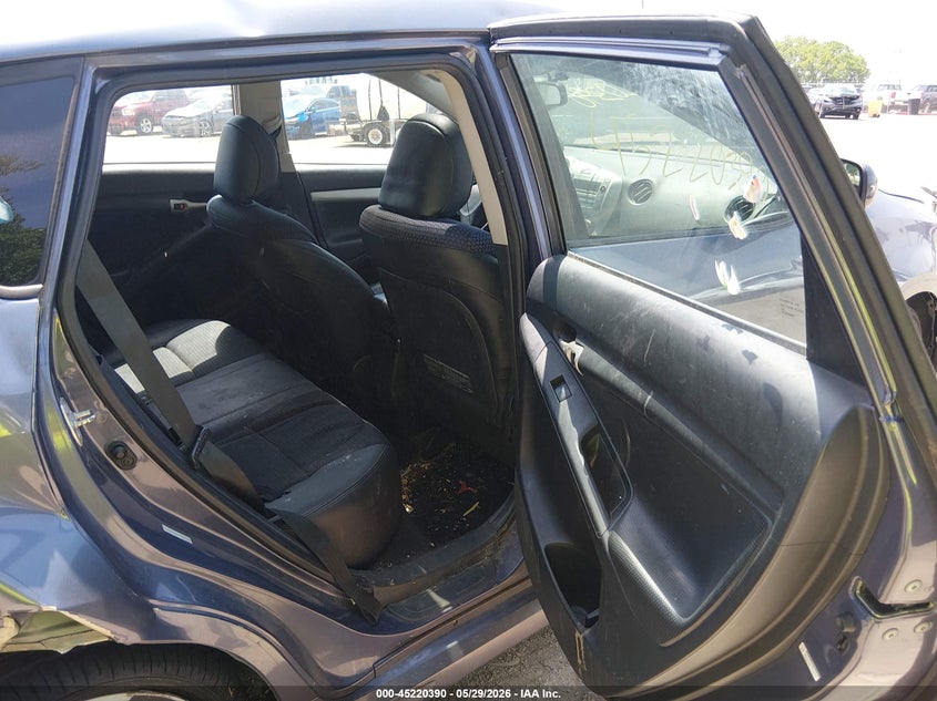 2009 Pontiac Vibe VIN 5Y2SR67079Z454276 IAAI salvage auction — FRONT & REAR, Salvage (Indiana), sold $375 on 2026-07-22 (photo 8)