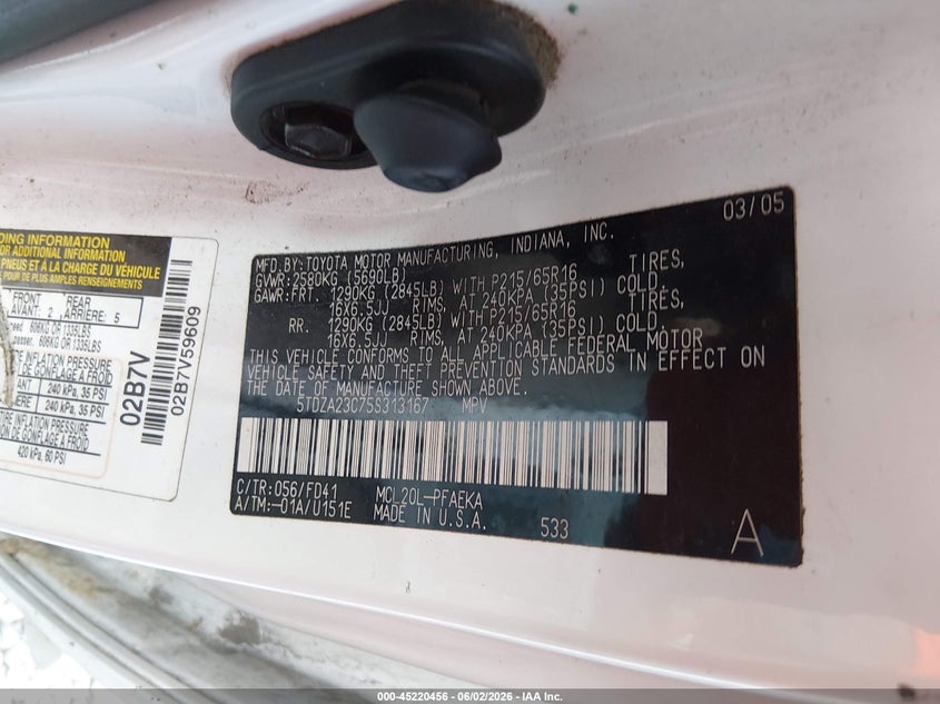 2005 Toyota Sienna VIN 5TDZA23C75S313167 IAAI salvage auction — FRONT END, Salvage (West Virginia), sold $100 on 2026-07-22 (photo 9)