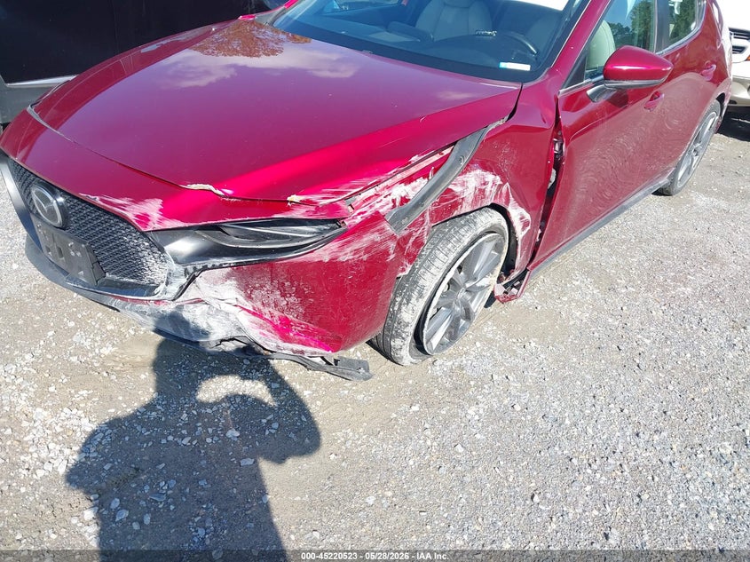 2023 Mazda 3 VIN JM1BPALM0P1612762 IAAI salvage auction — FRONT & REAR, Salvage Title, sold $3,950 on 2026-07-14 (photo 6)