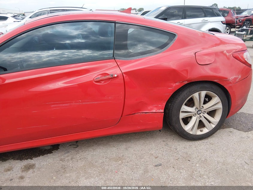 2010 Hyundai Genesis VIN KMHHT6KD9AU003725 IAAI salvage auction — LEFT SIDE, Original (Texas), sold $500 on 2026-07-28 (photo 6)