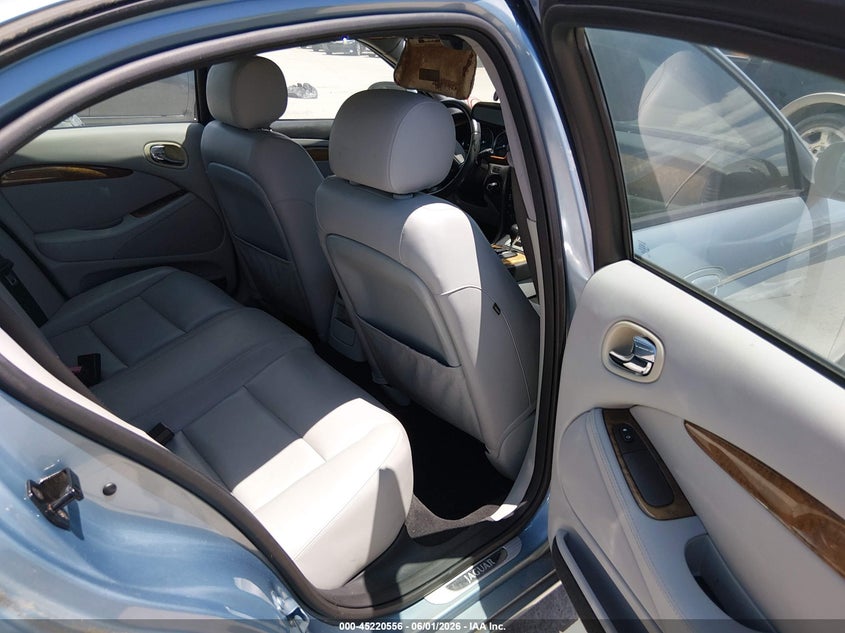 2006 Jaguar S type VIN SAJWA03C261N64329 IAAI salvage auction — NORMAL WEAR, Clear (California), sold $1,650 on 2026-07-06 (photo 8)