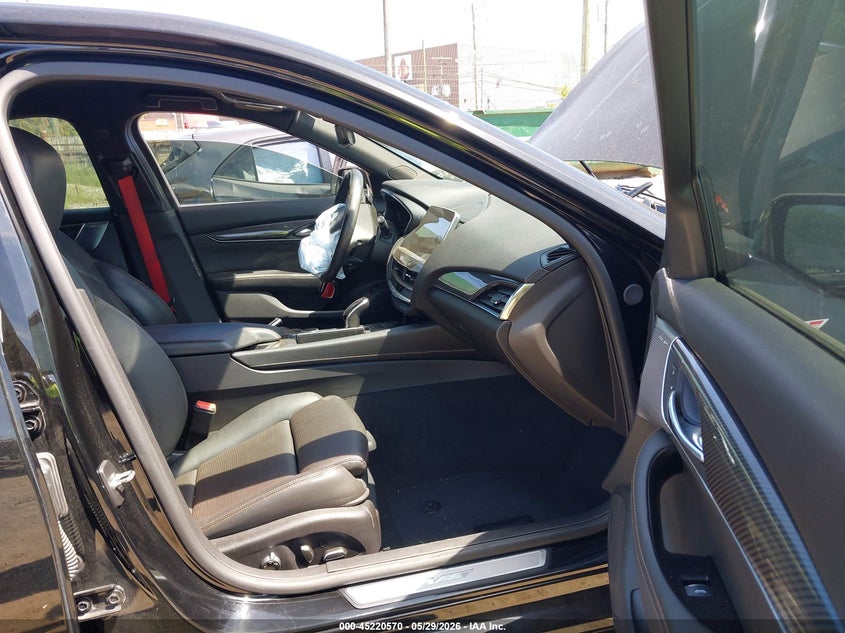 2024 Cadillac Ct5-v VIN 1G6DR5RW9R0132413 IAAI salvage auction — FRONT END, Salvage Title, sold $7,300 on 2026-07-09 (photo 5)