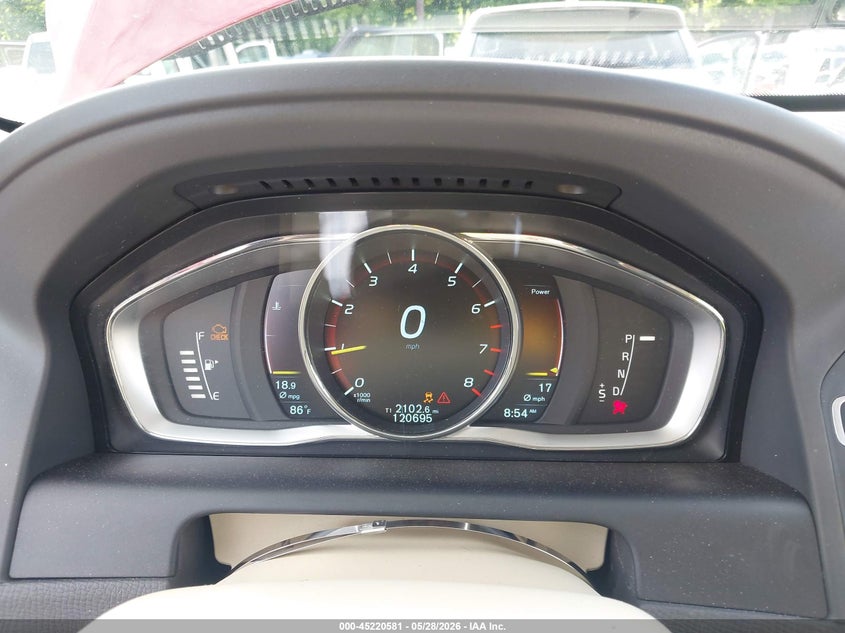2015 Volvo Xc60 VIN YV440MDK9F2675392 IAAI salvage auction — FRONT END, Salvage (Georgia), sold $1,725 on 2026-08-12 (photo 7)