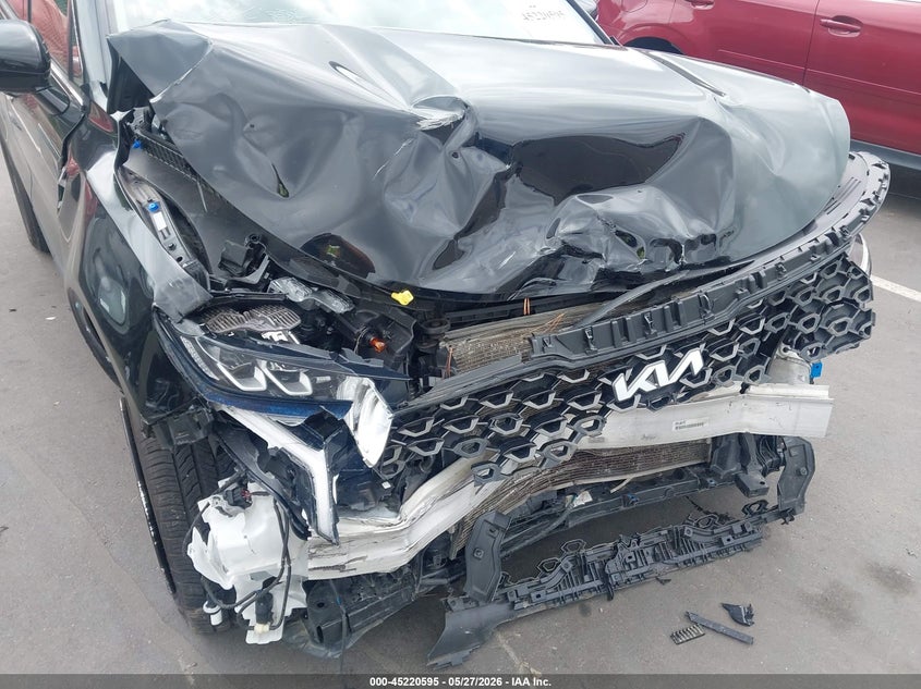 2022 Kia Sorento VIN 5XYRLDLC9NG104919 IAAI salvage auction — FRONT END, Salvage Title, sold $2,700 on 2026-07-23 (photo 6)