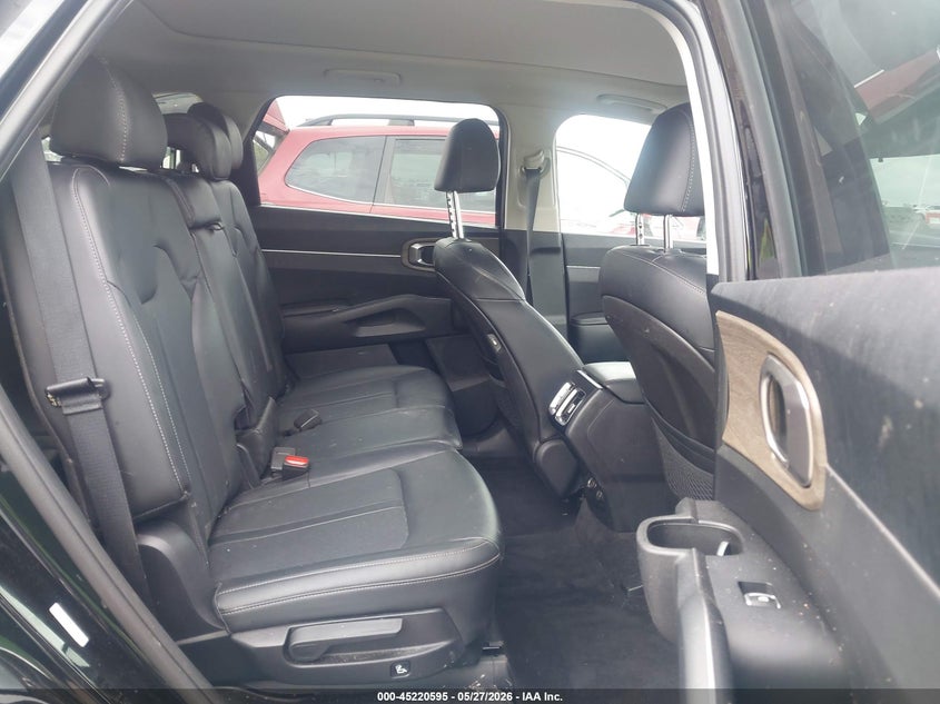 2022 Kia Sorento VIN 5XYRLDLC9NG104919 IAAI salvage auction — FRONT END, Salvage Title, sold $2,700 on 2026-07-23 (photo 8)