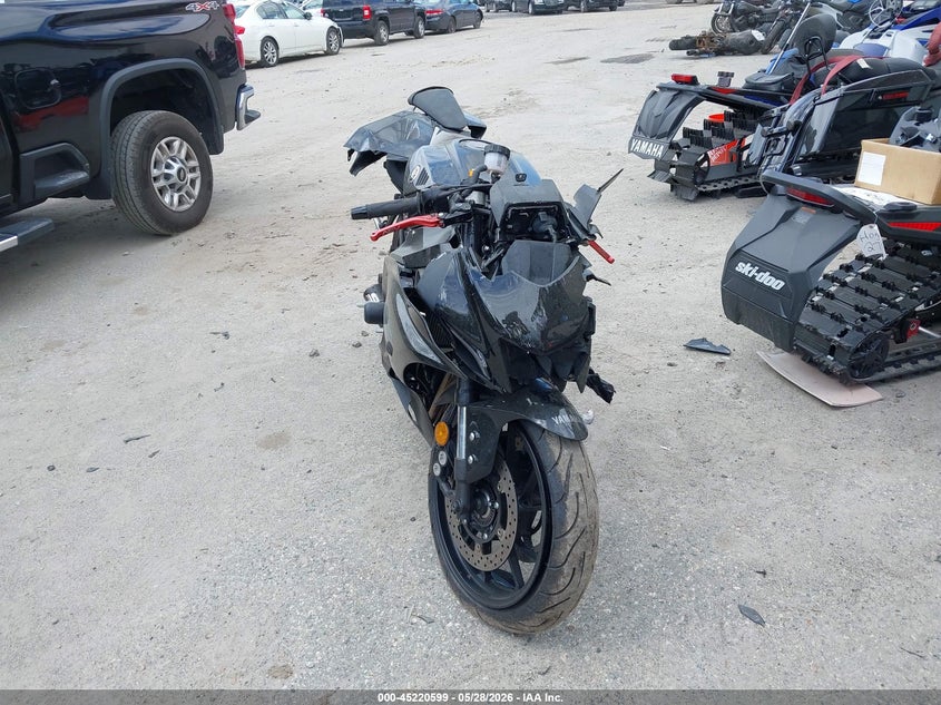 2022 Yamaha Yzf VIN JYARM38E2NA002004 IAAI salvage auction — FRONT END, Salvage (New Hampshire), sold $2,400 on 2026-07-26 (photo 5)