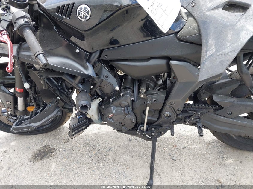 2022 Yamaha Yzf VIN JYARM38E2NA002004 IAAI salvage auction — FRONT END, Salvage (New Hampshire), sold $2,400 on 2026-07-26 (photo 9)