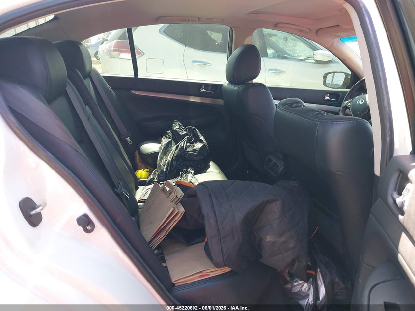 2013 Infiniti G VIN JN1CV6AP2DM301237 IAAI salvage auction — THEFT, Salvage Title, sold $5,400 on 2026-07-15 (photo 8)