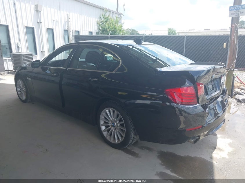 2012 BMW 5er VIN WBAFU7C58CDU58006 IAAI salvage auction — REAR END, Salvage Title, sold $700 on 2026-07-20 (photo 3)