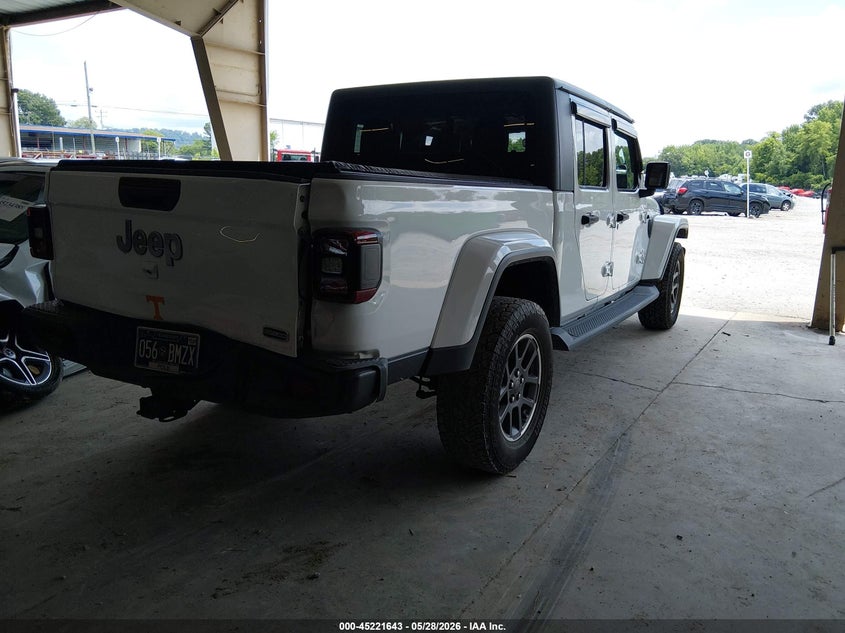 2020 Jeep Gladiator VIN 1C6HJTFG1LL103492 IAAI salvage auction — REAR END, Salvage Title, sold $17,700 on 2026-07-29 (photo 4)
