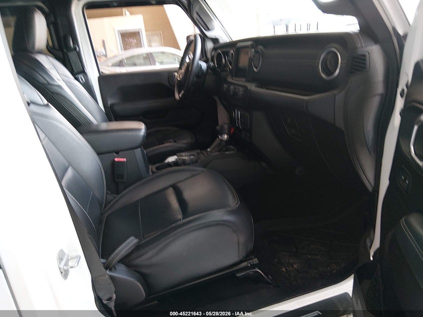2020 Jeep Gladiator VIN 1C6HJTFG1LL103492 IAAI salvage auction — REAR END, Salvage Title, sold $17,700 on 2026-07-29 (photo 5)