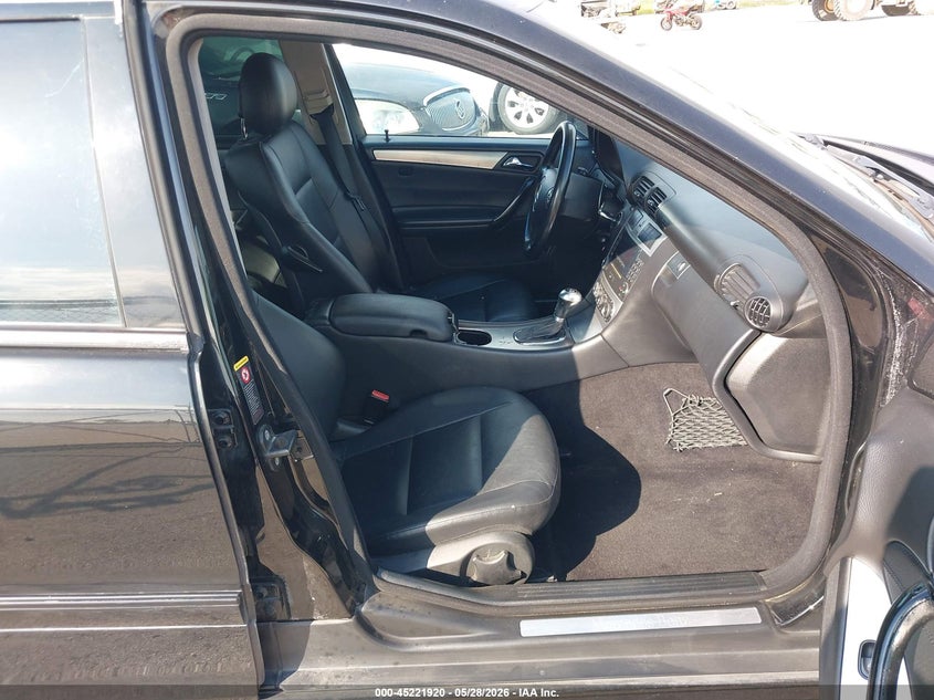 2005 Mercedes-benz C-klasse VIN WDBRF40J15F700473 IAAI salvage auction — FRONT END, Original (Texas), sold $375 on 2026-07-15 (photo 5)