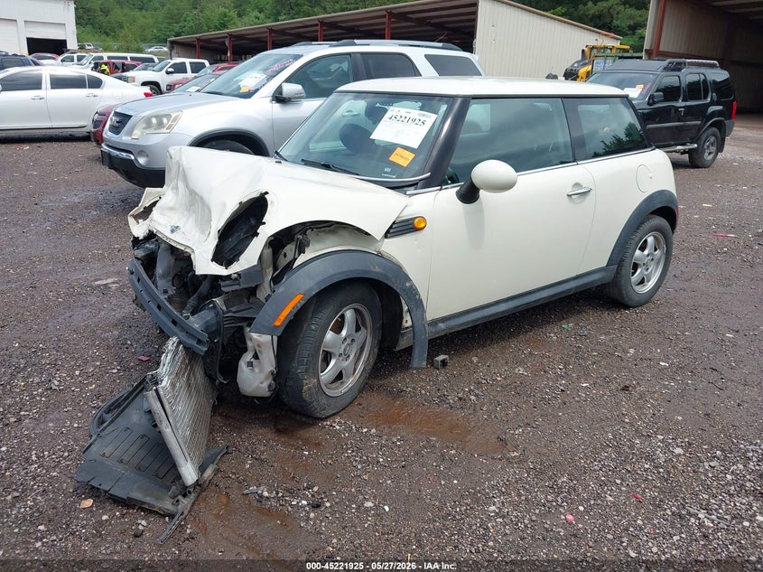 2010 Mini Cooper VIN WMWMF3C52ATZ27037 IAAI salvage auction — FRONT END, Salvage (Alabama), sold $225 on 2026-07-15 (photo 2)