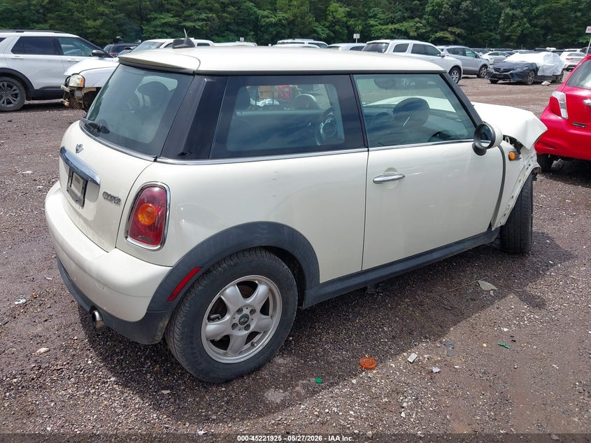 2010 Mini Cooper VIN WMWMF3C52ATZ27037 IAAI salvage auction — FRONT END, Salvage (Alabama), sold $225 on 2026-07-15 (photo 4)