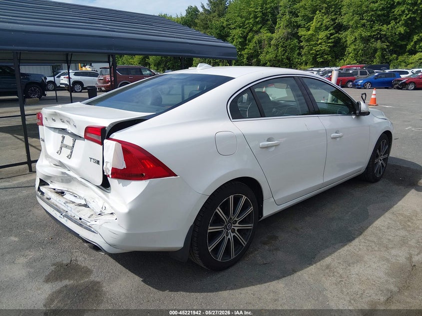 2018 Volvo VIN LYV402TK7JB157457 IAAI salvage auction — REAR END, Salvage Title, sold $2,300 on 2026-07-16 (photo 4)