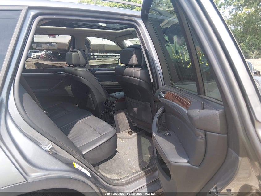 2008 BMW X5 VIN 5UXFE43548L036941 IAAI salvage auction — FRONT END, Clear (Indiana), sold $250 on 2026-07-22 (photo 8)