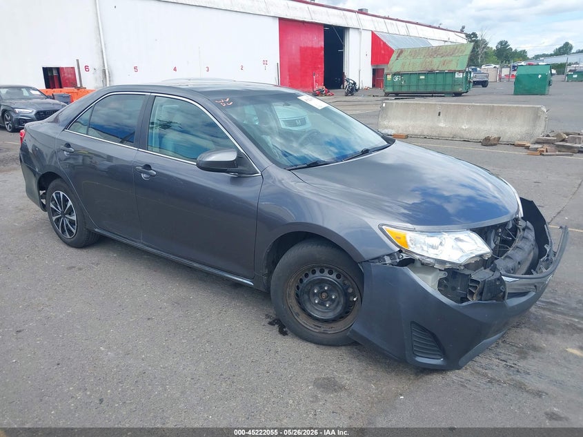 2014 Toyota Camry VIN 4T4BF1FK8ER373679 IAAI salvage auction — LEFT SIDE, Salvage (Oregon), sold $1,225 on 2026-07-09 (photo 1)