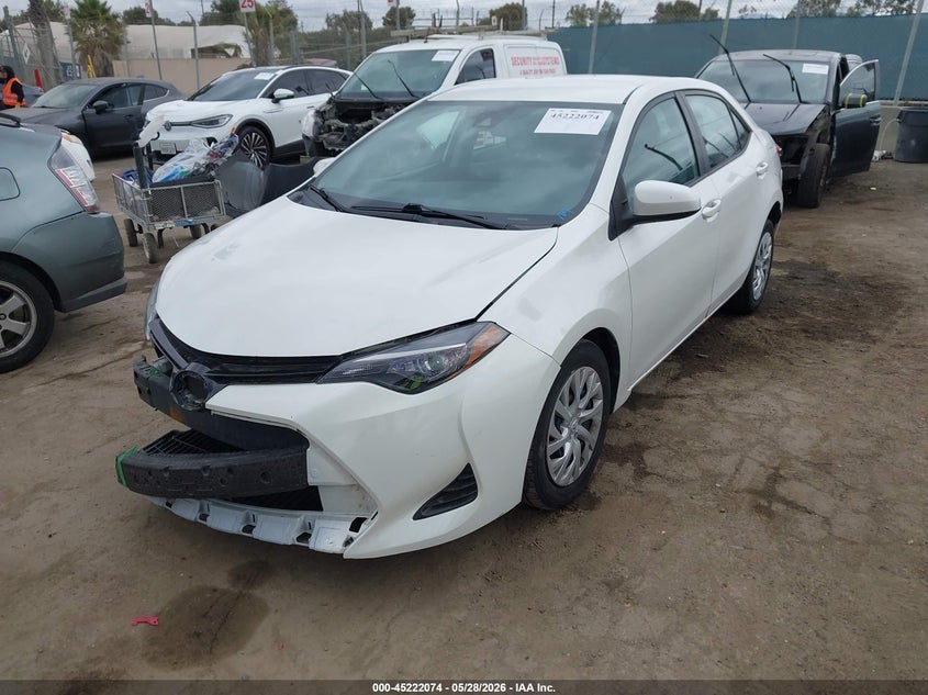 2018 Toyota Corolla VIN 5YFBURHE4JP836337 IAAI salvage auction — RIGHT FRONT, Salvage Title, sold $4,400 on 2026-07-29 (photo 2)