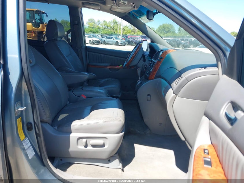 2007 Toyota Sienna VIN 5TDBK22C07S001596 IAAI salvage auction — FRONT END, Salvage (Illinois), sold $1,525 on 2026-07-08 (photo 5)