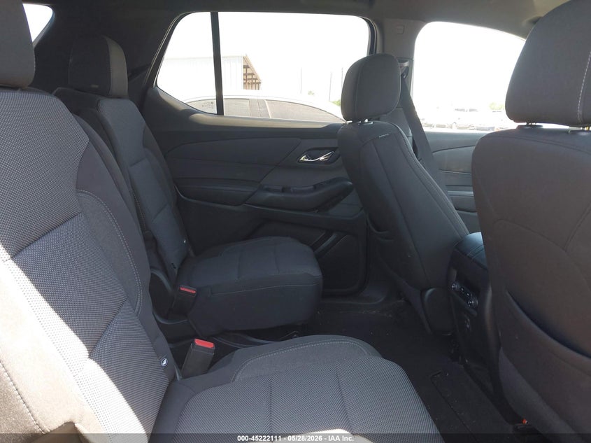 2022 Chevrolet Traverse VIN 1GNERGKWXNJ142970 IAAI salvage auction — REAR END, Salvage Title, sold $7,900 on 2026-07-30 (photo 8)