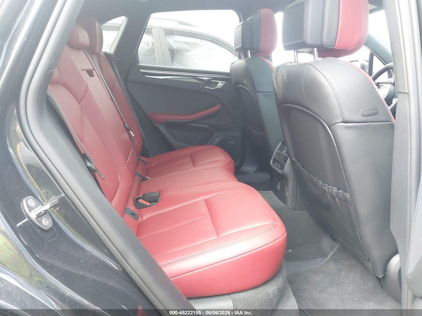 2026 Porsche Macan VIN WP1AA2A56TLB07191 IAAI salvage auction — FRONT END, Salvage Title, sold $37,250 on 2026-08-10 (photo 8)
