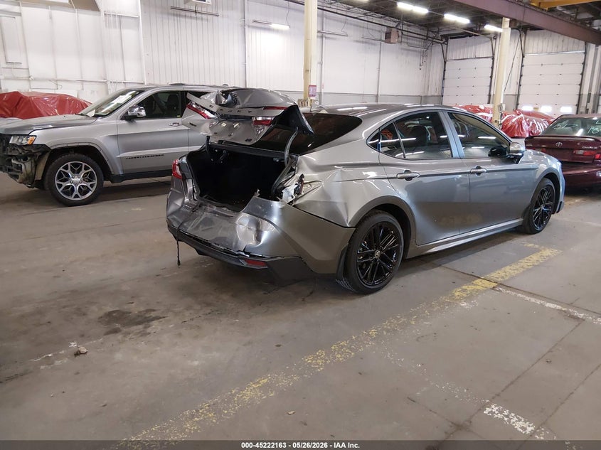 2026 Toyota Camry VIN 4T1DAACK6TU684563 IAAI salvage auction — REAR END, Salvage (Oregon), sold $12,200 on 2026-07-31 (photo 4)