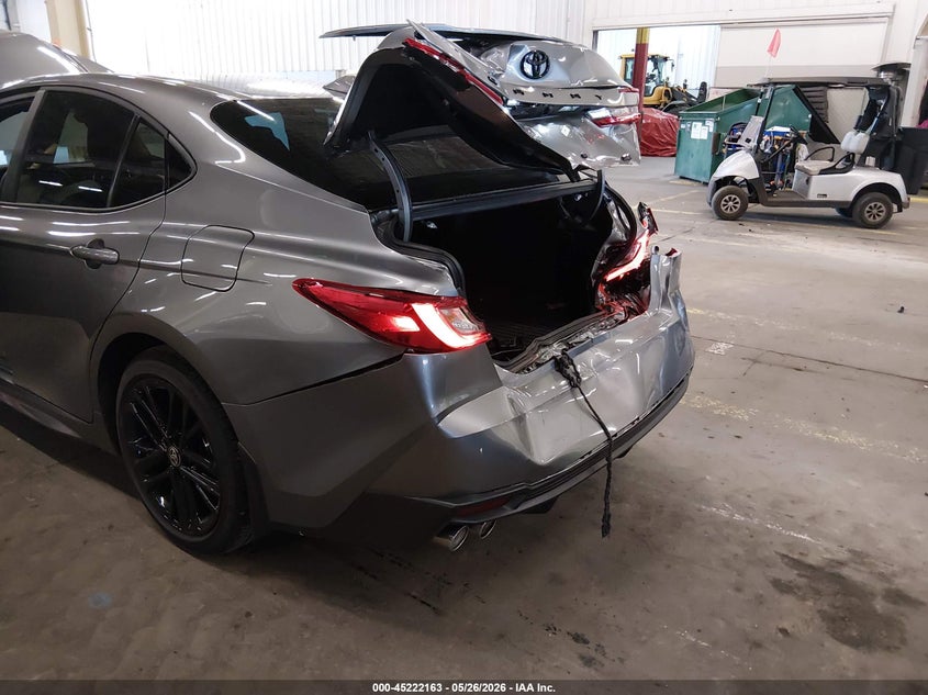 2026 Toyota Camry VIN 4T1DAACK6TU684563 IAAI salvage auction — REAR END, Salvage (Oregon), sold $12,200 on 2026-07-31 (photo 6)
