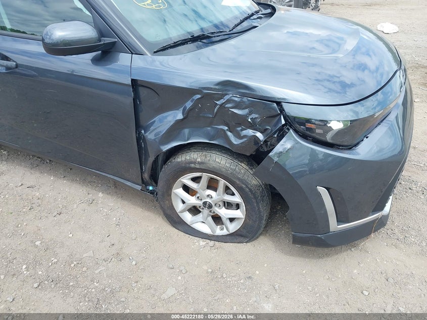 2025 Kia Soul VIN KNDJ23AU2S7271105 IAAI salvage auction — RIGHT FRONT, Salvage Title, sold $5,750 on 2026-07-07 (photo 6)